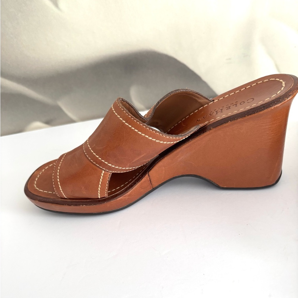 Cole Haan sandals - Picture 9 of 10